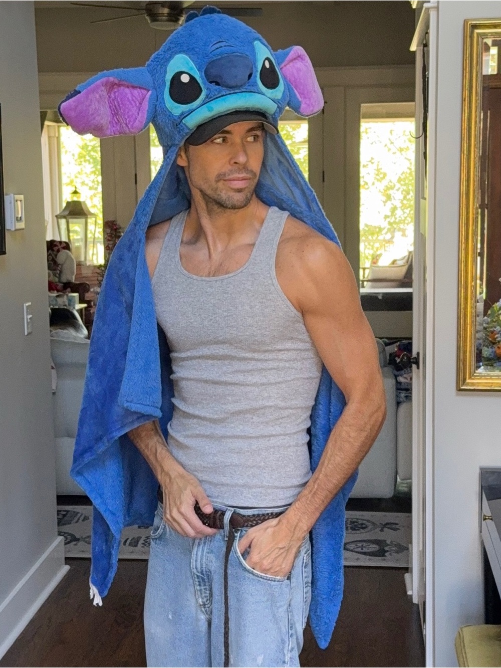 💙 Disney Stitch Hooded Wearable Blanket